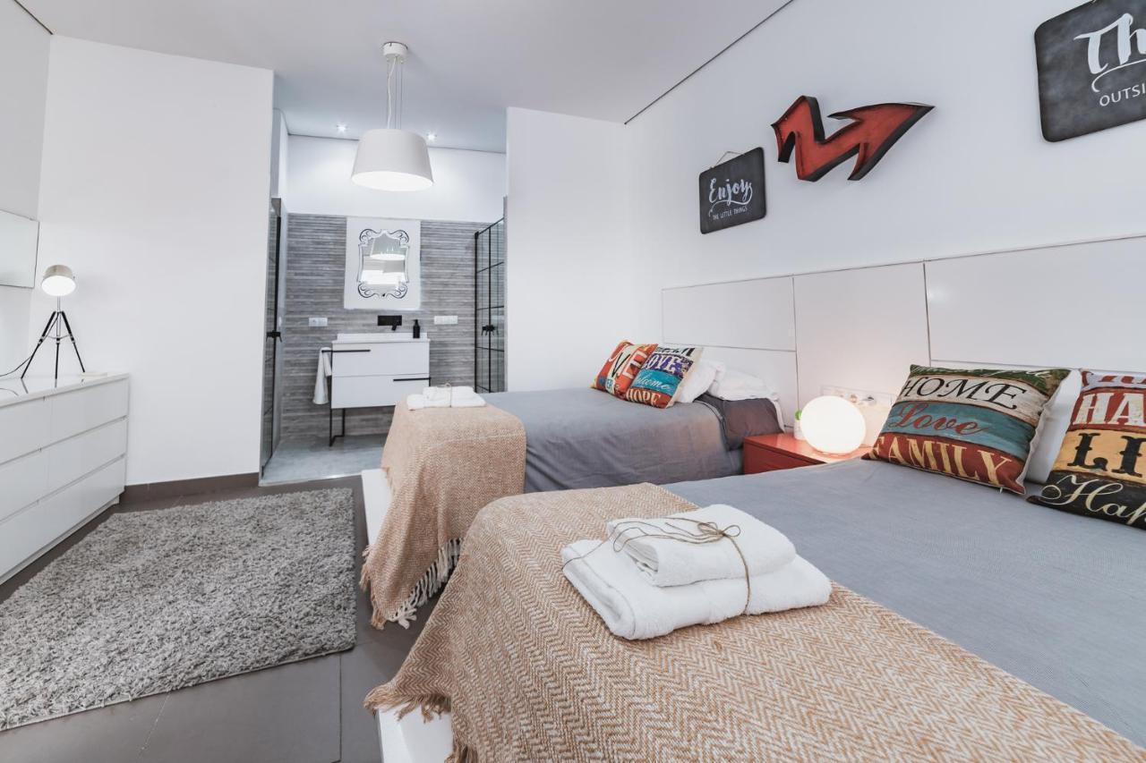 Beach & Urban Attic Аликанте Екстериор снимка